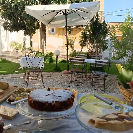 U' Iazzu Bed & Breakfast Avola Exterior foto